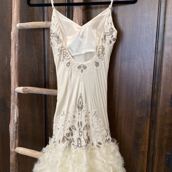 Sue Wong Silk Beaded Wedding Dress - Picture 10 of 16